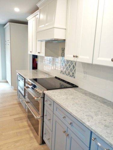  White Cabinets Quartz Countertop White Glossy Tile Backsplash Hand Painted Dutch Tile Kitchen Remodel dRemodeling